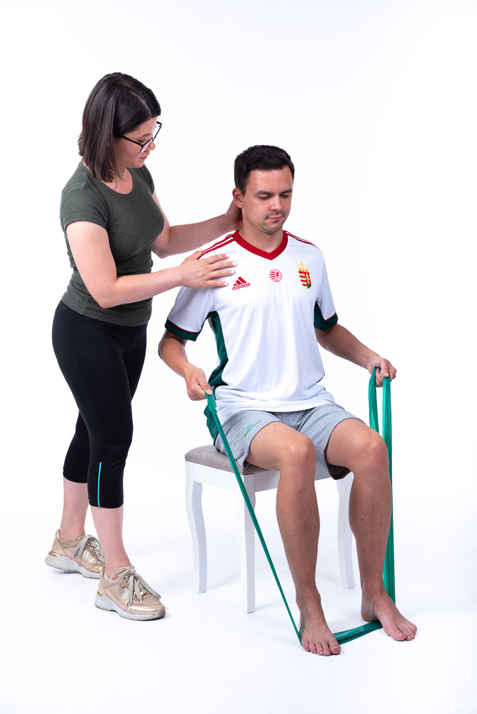 Dávid Adrienn - Mulligan manuálterápia, lágyrészmobilizáció, Evminov terápia, flossing, kinesiotaping, Schroth terápia - Budapest